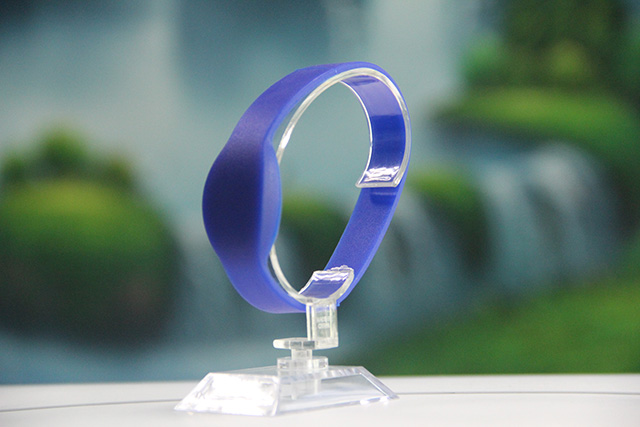 Á¢ÌåÍ£³µ¿âÓëÖ¯ßéÍó´øRFIDÒ»Ö±³µ×Ô¶¯Ê¶±ðϵͳ Á¢ÌåÍ£³µ¿âÓëÖ¯ßéÍó´øRFIDÒ»Ö±³µ×Ô¶¯Ê¶±ðϵͳ