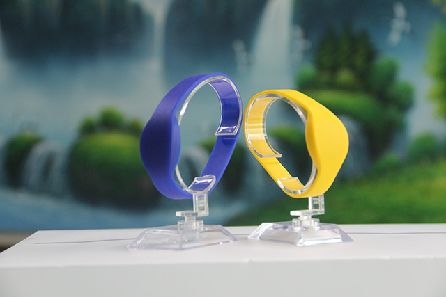 �𽺵�Ȧ���ɽ������Ȧ������