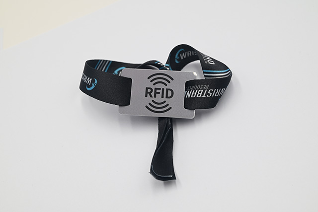 ��ӦʽPVC�����õ�оƬ���ļ���������������������