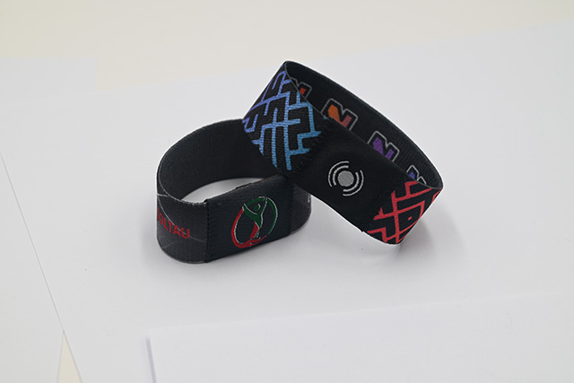 ���濨������׼!