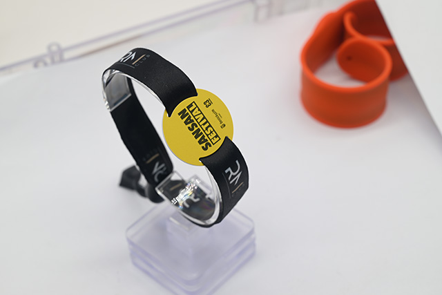 �����Ĵ�������ʾ���������п����Ƿ��������������������