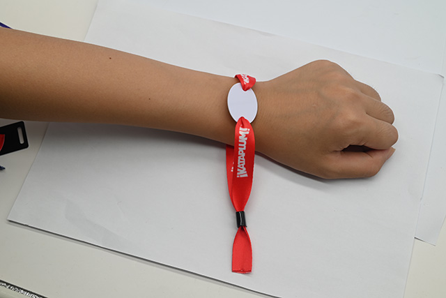 �Ϻ����￨У԰�������թƭ���ö�