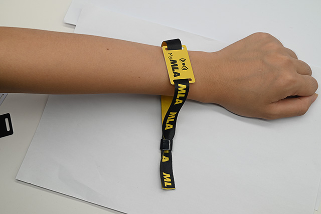 RFID���ӱ�ǩ��������ΪС����Ͷ���������״