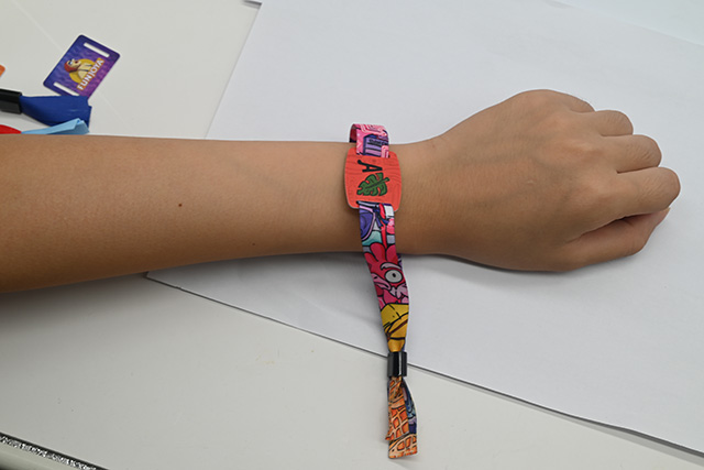 RFIDԿ�׿ۿ����ٵ��ӱ�ǩ